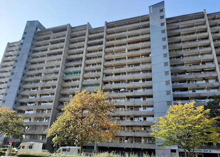 With Balcony, * Neuss