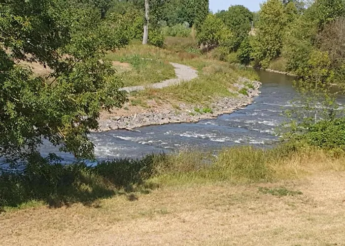 With Balcony, Appartement
