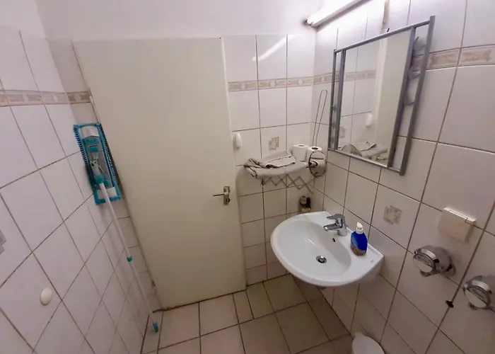 With Balcony, Lejlighed *