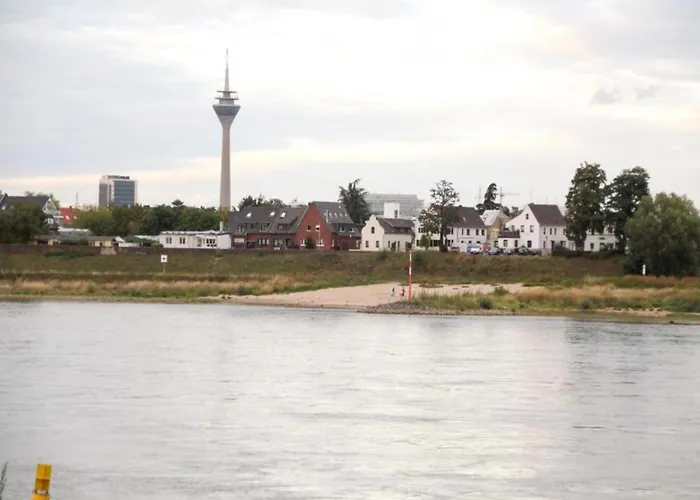 With Balcony, Lejlighed Neuss