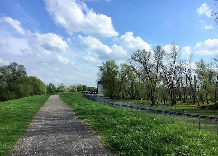 With Balcony, Appartement *